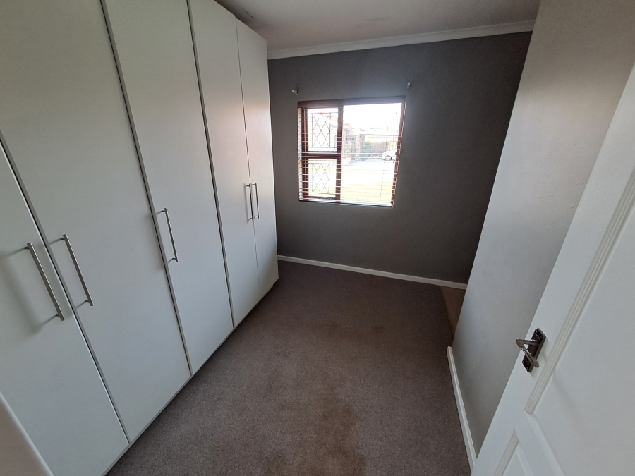 To Let 2 Bedroom Property for Rent in Lorraine Eastern Cape
